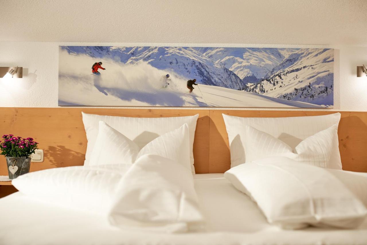 Landhaus Strolz Sankt Anton am Arlberg Exterior photo