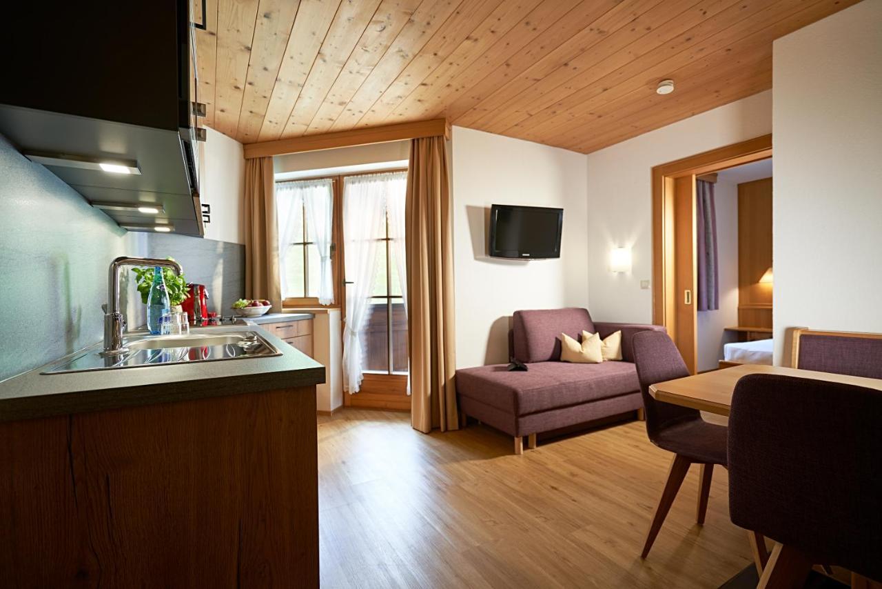 Landhaus Strolz Sankt Anton am Arlberg Exterior photo